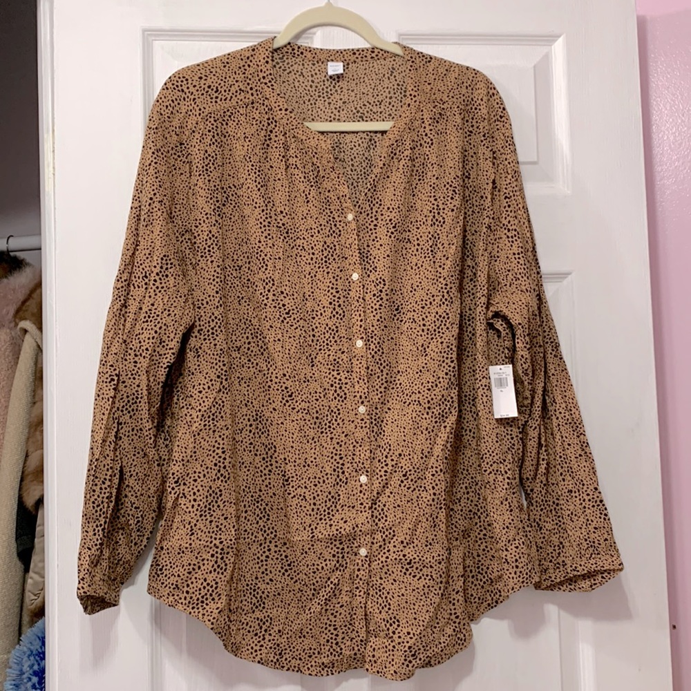 Old navy animal print blouse button down